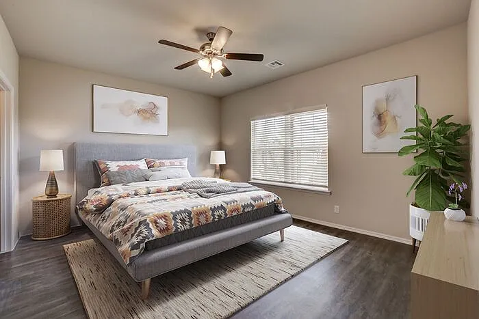 2420 W Imperial Ct — Photo 10