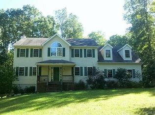 25 Castle High Rd, Middletown, NY 10940