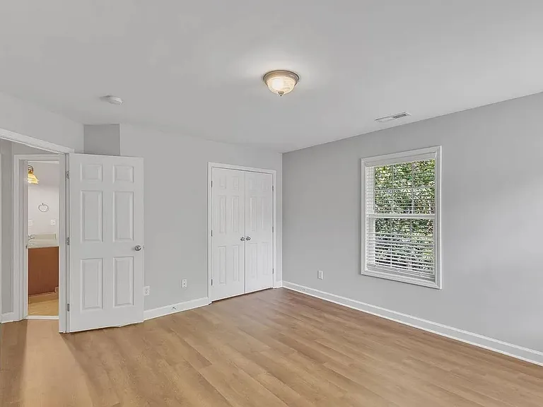 9301 Perini Ct — Photo 32