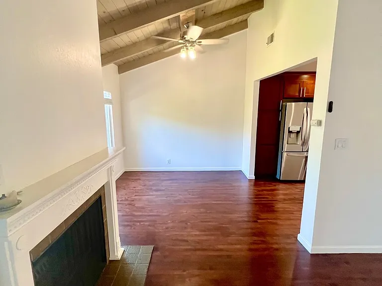 37 Creekridge Ct — Photo 8