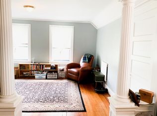 445 Broadway APT 4, Providence, RI 02909