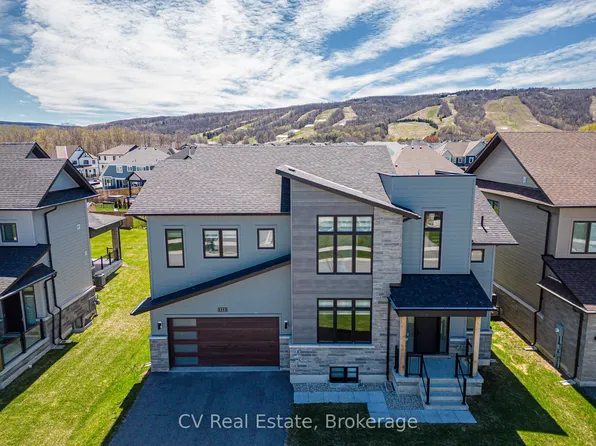 111 Stoneleigh Dr, The Blue Mountains, ON L9Y 4P5