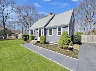 46 Wayland Rd, Barnstable, MA 02630
