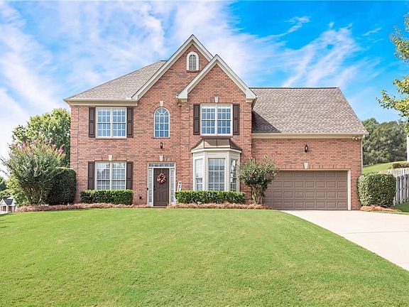 3rd image of 6312 Mountain Ridge Cir