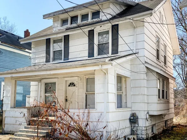 526 Clifford St, Lansing, MI 48912