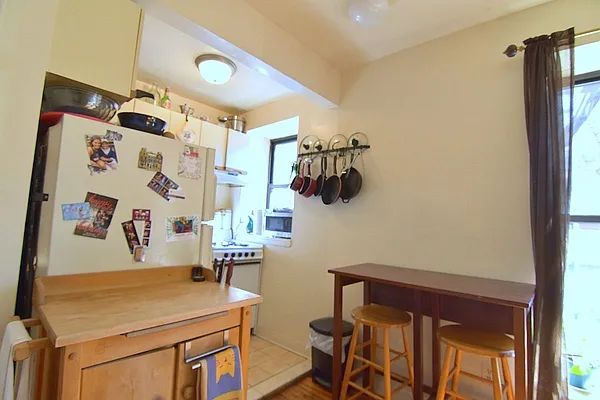 Rented by Manhattan Spaces | media 7