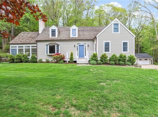 115 Wildwood Rd, Stamford, CT 06903