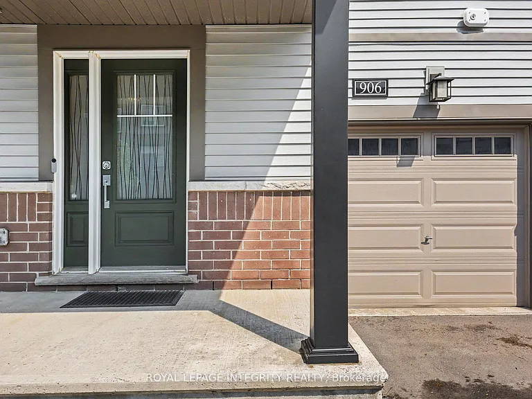 906 Lixnaw Ct — Photo 2