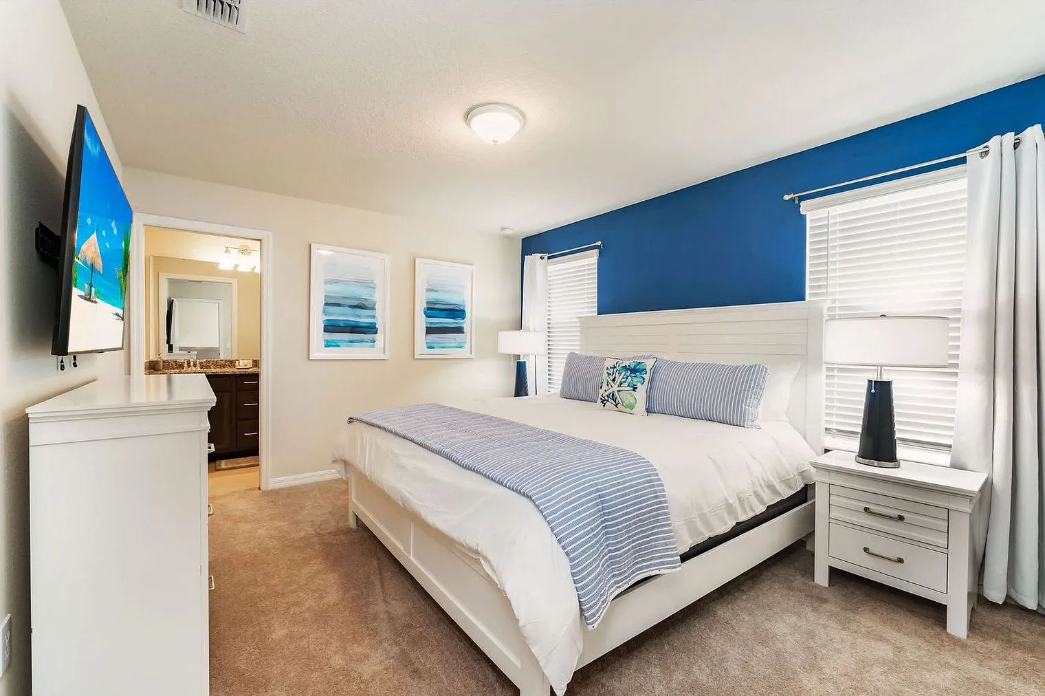 8 bed, 6.0 bath, 4025 sqft, $4,537 — Photo 4