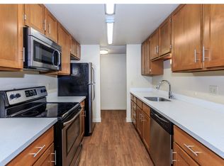 Park 3025, Seattle, WA 98125