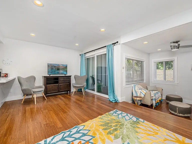17082 Pacific Coast Hwy #102 — Photo 11