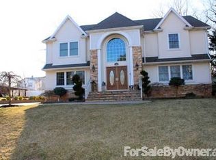 289 Ridge Rd, Rutherford, NJ 07070