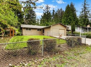 18114 43rd St E, Lake Tapps, WA 98391