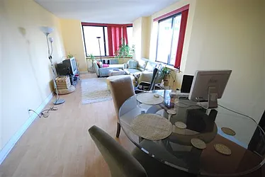 Rented by Luxury Habitat