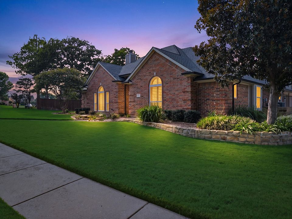 1st image of 602 Bridlewood S