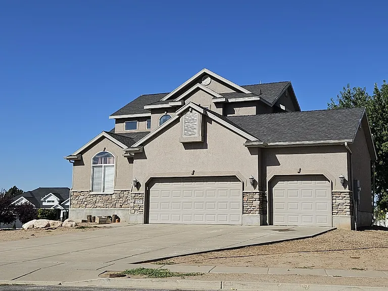 1193 N 1285 W — Photo 1