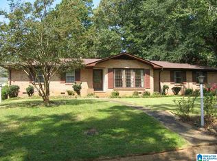 2405 Lake Terrace Rd, Sylacauga, AL 35150