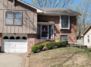 7918 Kessler St, Overland Park, KS 66204