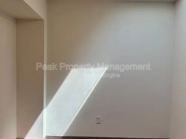 1204 Hull St APT 2G, Richmond, VA 23224