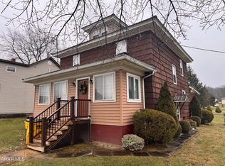 397 Locust St, Sidman, PA 15955