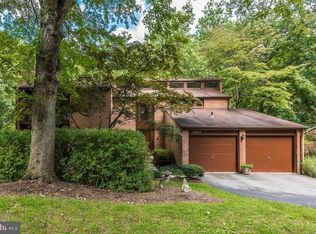 8803 Quiet Stream Ct, Potomac, MD 20854