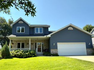 800 Eastridge Dr, Northfield, MN 55057