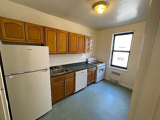 3rd image of 7410 35th Ave APT 318W