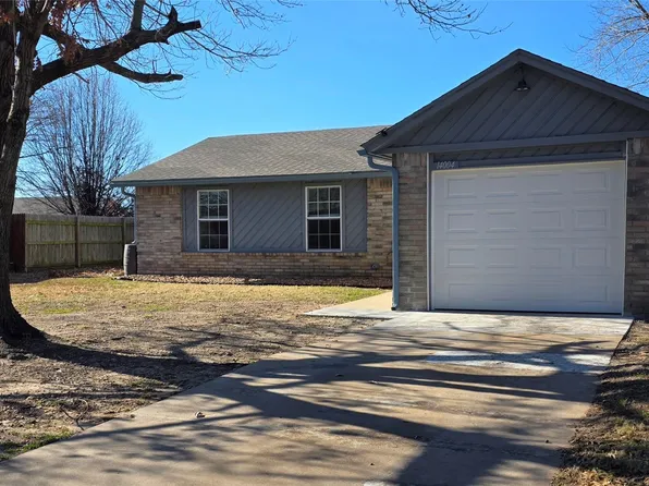 14004 S Poplar St E, Glenpool, OK 74033