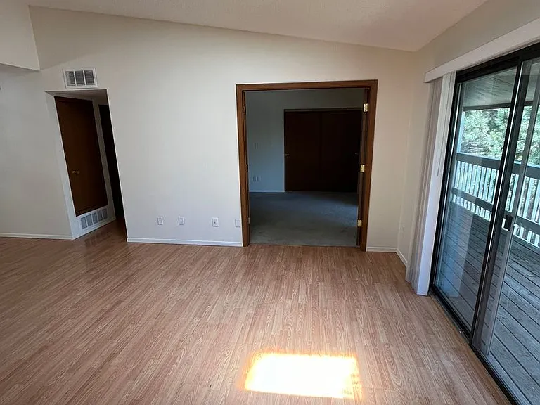 18195 E Ohio Ave #201 — Photo 2