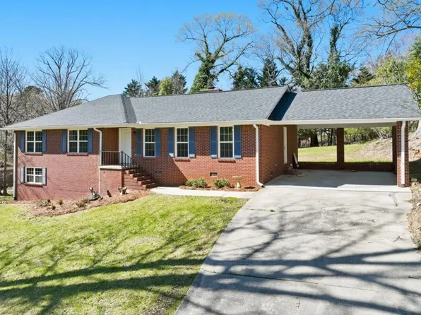 108 Springview Dr, Gainesville, GA 30501