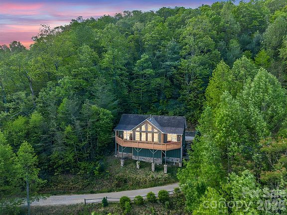 4th image of 603 Pace Mountain Rd