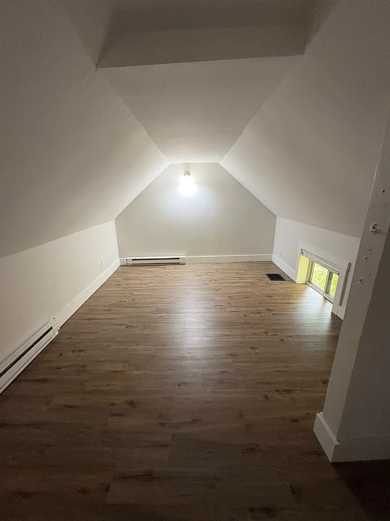 2 bed, $1,800 — Photo 3