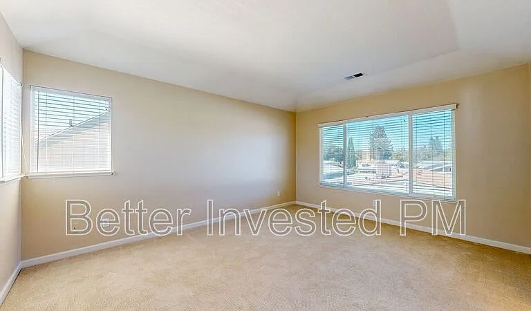 329 Hansbery Way — Photo 32
