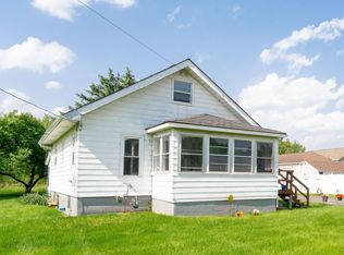 6154 Corunna Rd, Flint, MI 48532