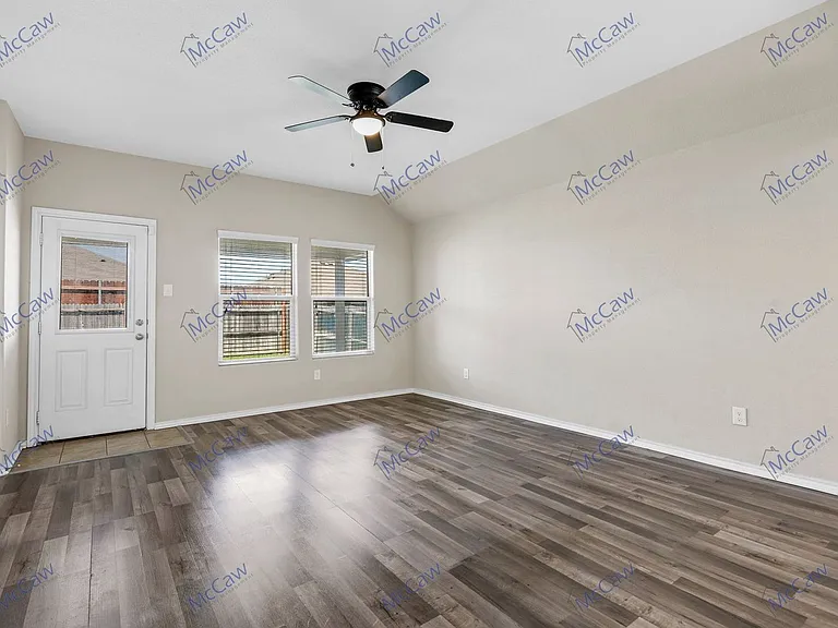 2720 Gains Mill Dr — Photo 8