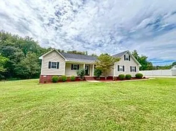 (undisclosed Address), Russellville, AR 72802