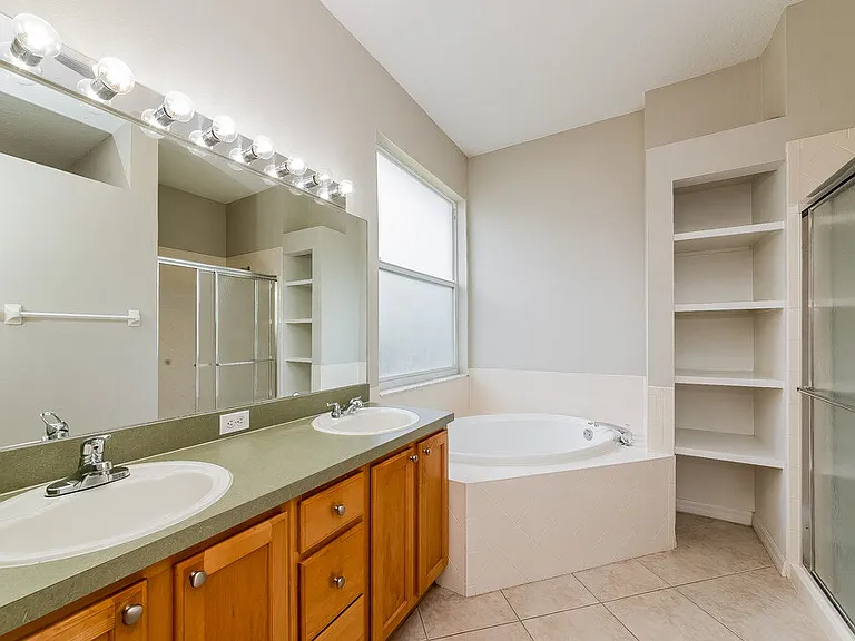 1252 Millbrook Cir — Photo 12