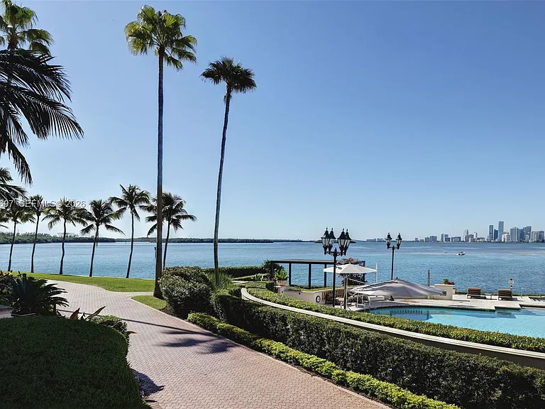 5245 Fisher Island Dr #5245 — Photo 65
