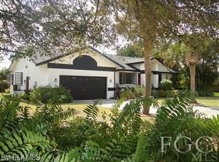 4846 Conover Ct, Fort Myers, FL 33908