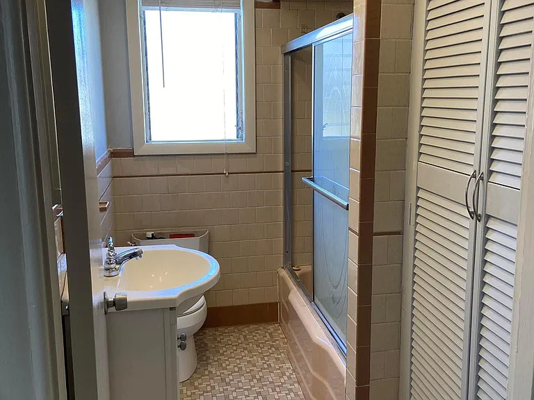 205 McCloskey St #1 — Photo 7