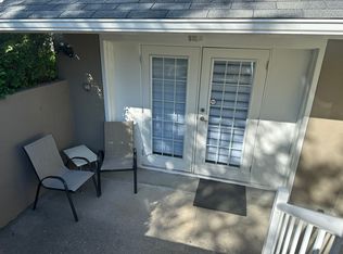 2223 Victoria Cres NW, Calgary, AB T2M 4E4