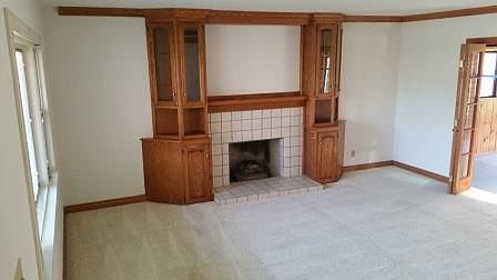 2nd image of 15927 La Calma Dr