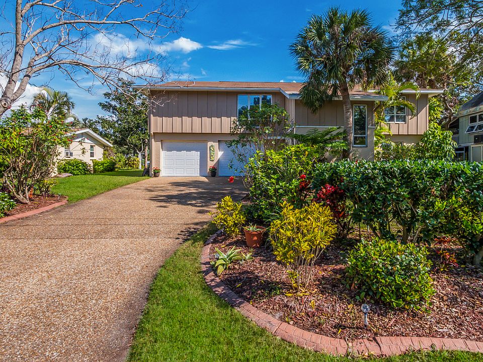 1st image of 5139 Admiral Pl