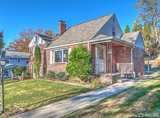3718 Vista Ter, Harrisburg, PA 17111