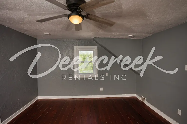 176 Esther Ave #2 — Photo 5