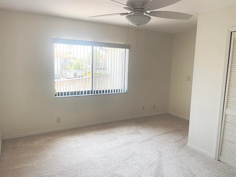 3272 Sand Ct — Photo 6