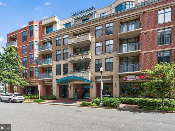 502 W Broad St APT 501, Falls Church, VA 22046