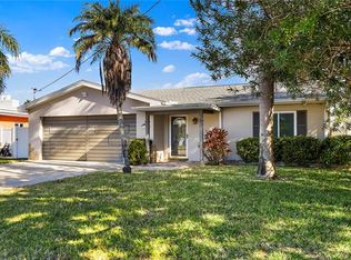 742 Pruitt Dr, Madeira Beach, FL 33708