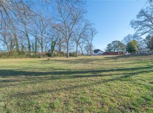 175 Polk Ave, Dallas, GA 30132