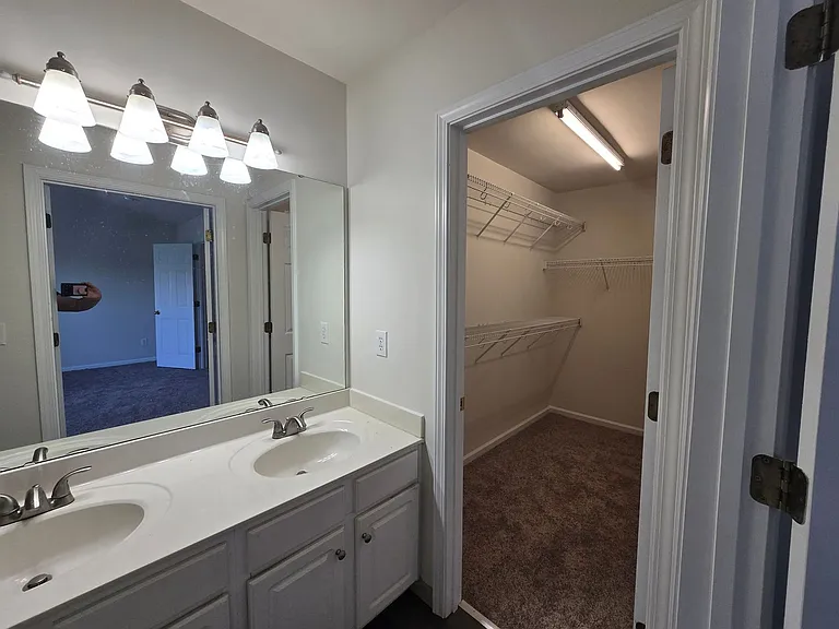 802 Sutter Gate Ln — Photo 16